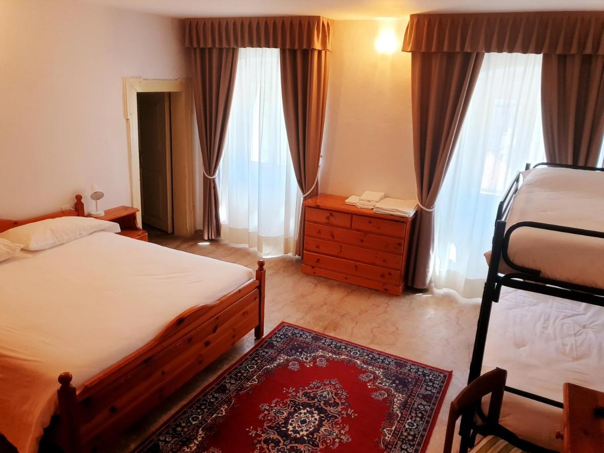 Albergo Trieste Lorenzago Di Cadore Exterior photo