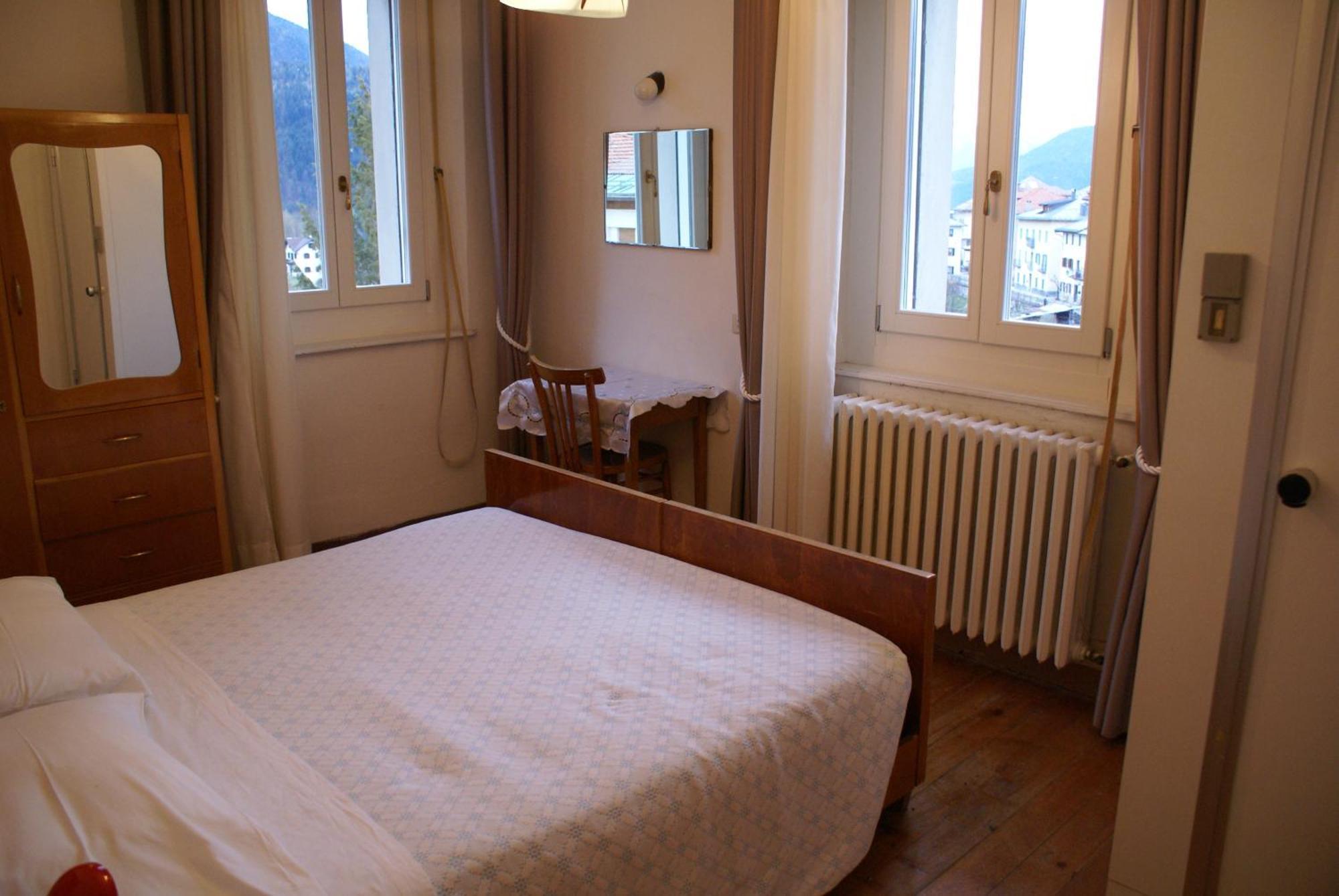 Albergo Trieste Lorenzago Di Cadore Exterior photo